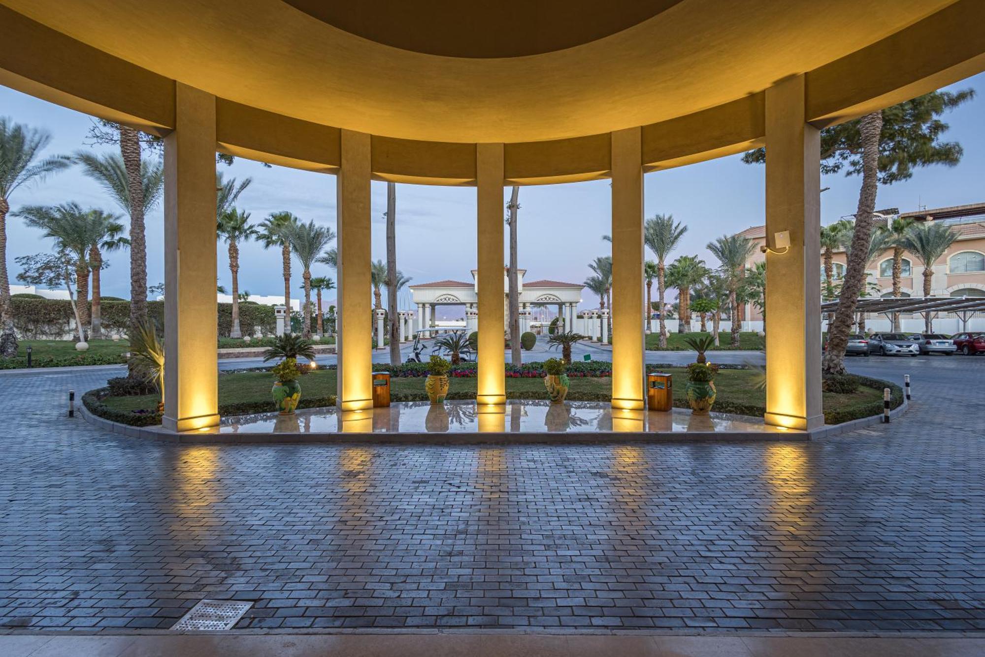 Sultan Gardens Resort Sharm El-Sheikh Exterior foto The St Regis Sharm